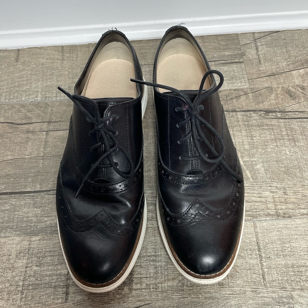 Cole Haan men shoe size 9.5